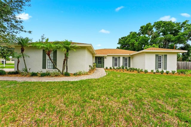 7202 SPRING VALLEY DRIVE, Tampa, FL 33615