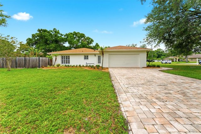 7202 SPRING VALLEY DRIVE, Tampa, FL 33615