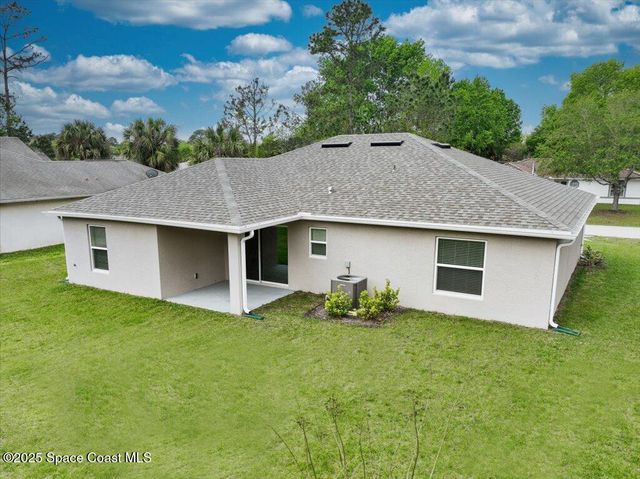 1286 Valencia Street SE, 16, Palm Bay, FL 32909