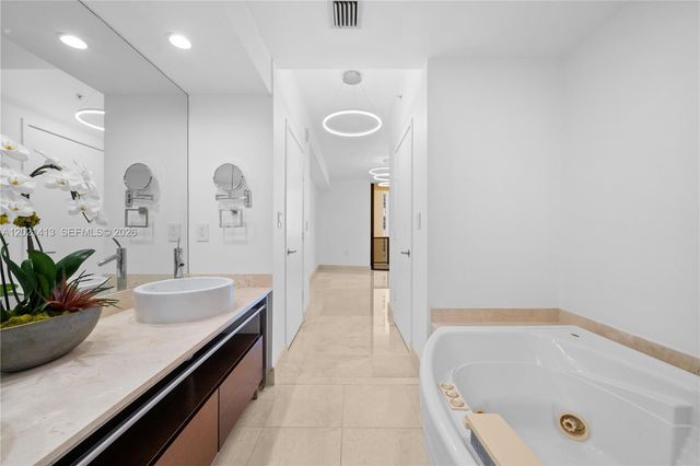 16275 Collins Ave 1703, Sunny Isles Beach, FL 33160