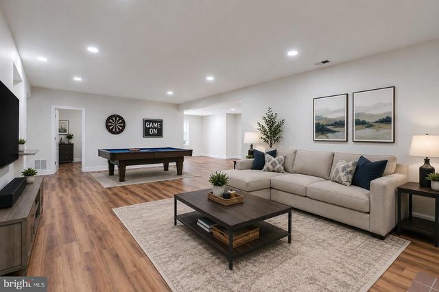 1489 BROADSTONE PL, Vienna, VA 22182