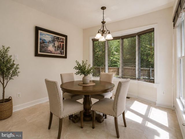 1489 BROADSTONE PL, Vienna, VA 22182