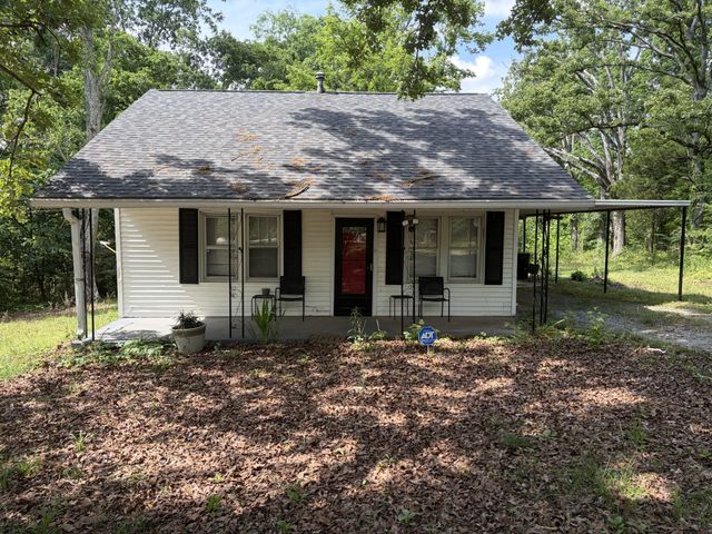 970 Yellow Creek Rd, Dickson, TN 37055