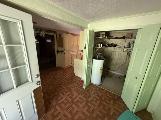 970 Yellow Creek Rd, Dickson, TN 37055