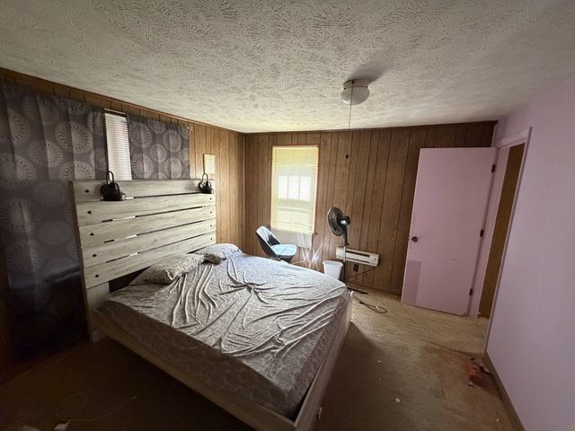 970 Yellow Creek Rd, Dickson, TN 37055