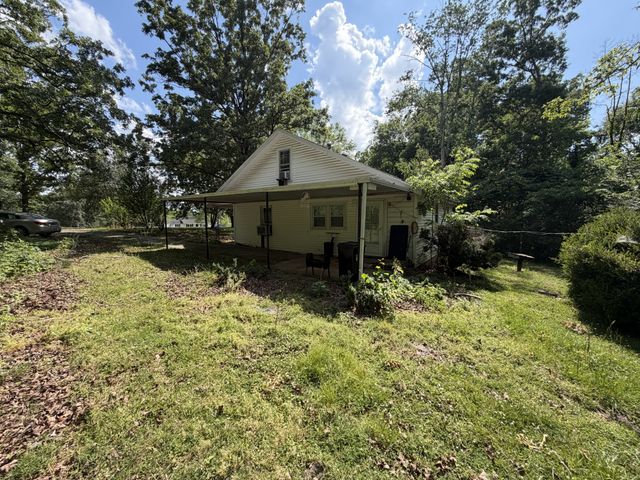 970 Yellow Creek Rd, Dickson, TN 37055