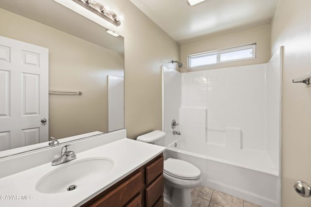 5163 Vista Drive, Palmdale, CA 93551