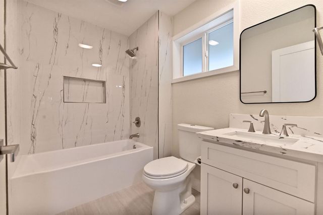 24291 Carson Dr, Pioneer, CA 95666