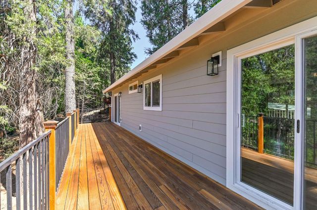 24291 Carson Dr, Pioneer, CA 95666