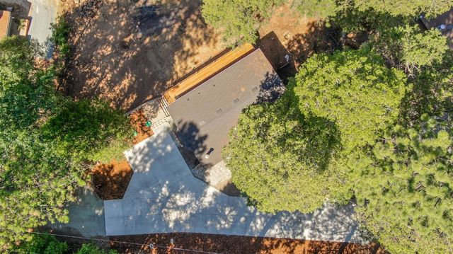 24291 Carson Dr, Pioneer, CA 95666