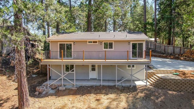 24291 Carson Dr, Pioneer, CA 95666