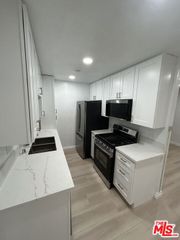 735 W Milford Street 105, Glendale, CA 91203