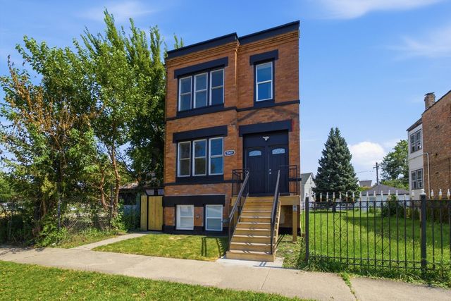 5009 W Ogden Avenue, Cicero, IL 60804
