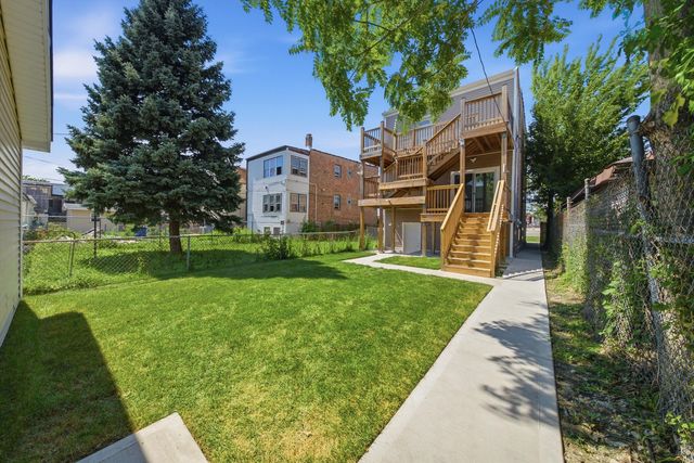 5009 W Ogden Avenue, Cicero, IL 60804
