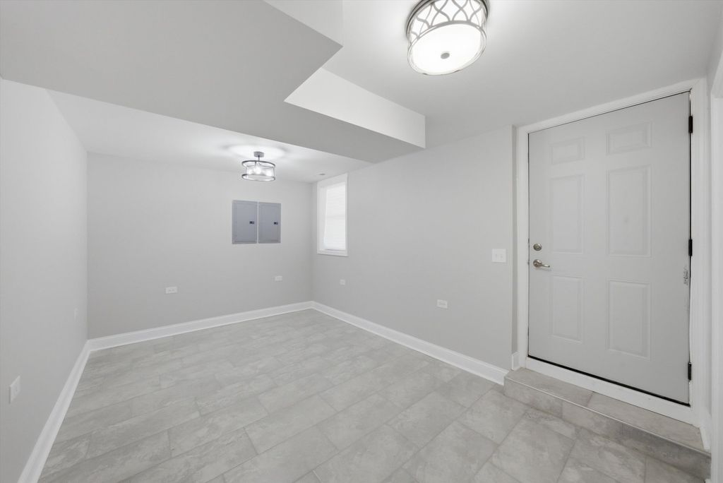 5009 W Ogden Avenue, Cicero, IL 60804 — photo 5