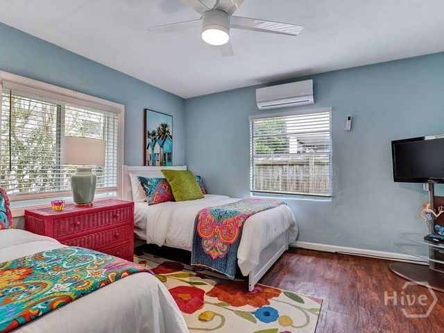 8 17th Place, Tybee Island, GA 31328