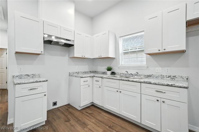 908 S J Street, Fort Smith, AR 72901