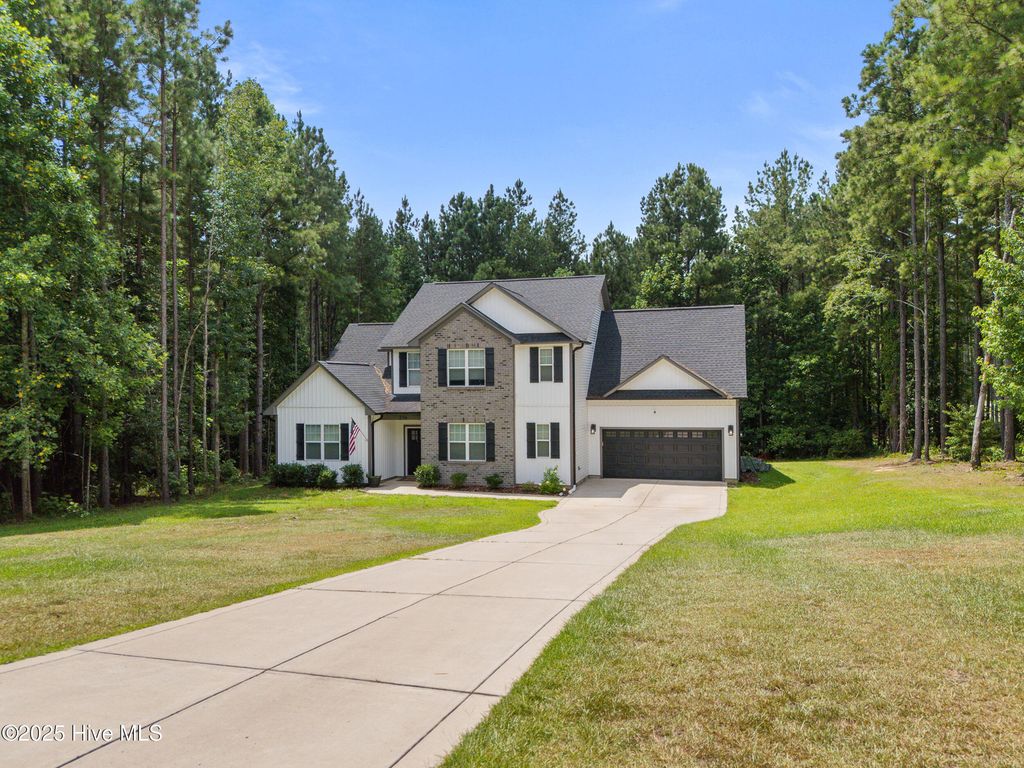 274 Magnolia Hill Drive, Carthage, NC 28327