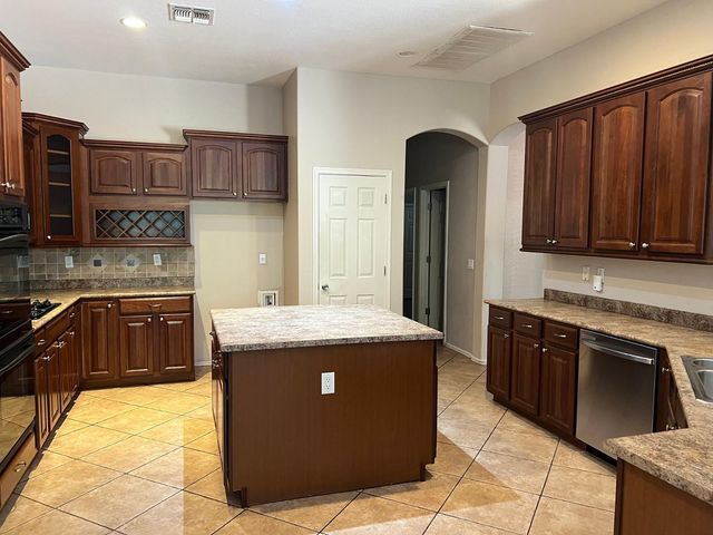 4311 W Hopi Trail, Laveen, AZ 85339