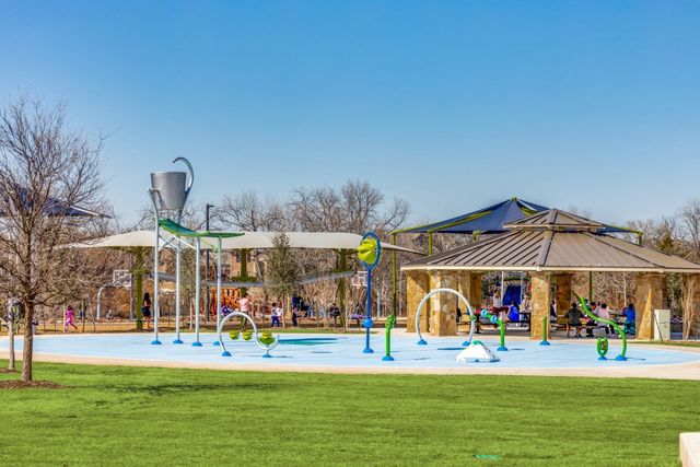 924 Blanco Lane, Mckinney, TX 75071