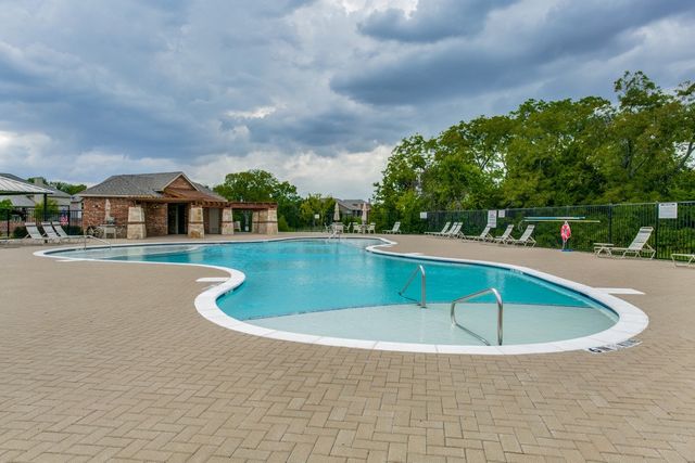 924 Blanco Lane, Mckinney, TX 75071