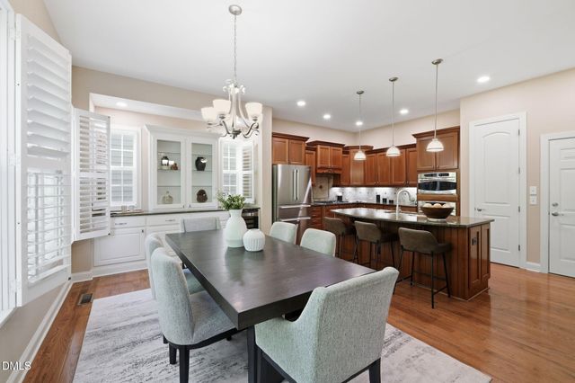 804 Long Meadows Road, Chapel Hill, NC 27516