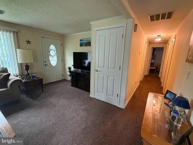 10 RAY SMITH RD, Sicklerville, NJ 08081