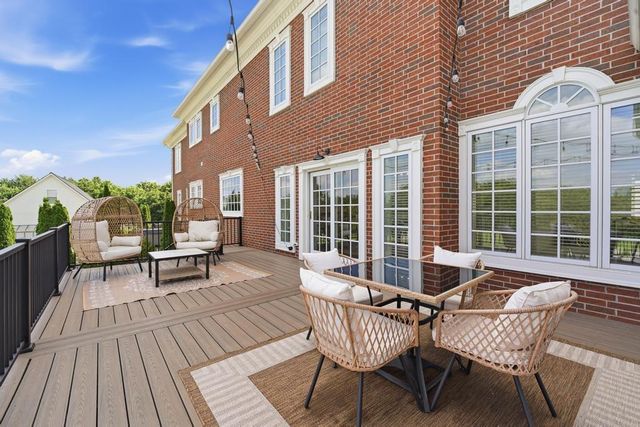 6917 S Arnett Road, Grain Valley, MO 64029