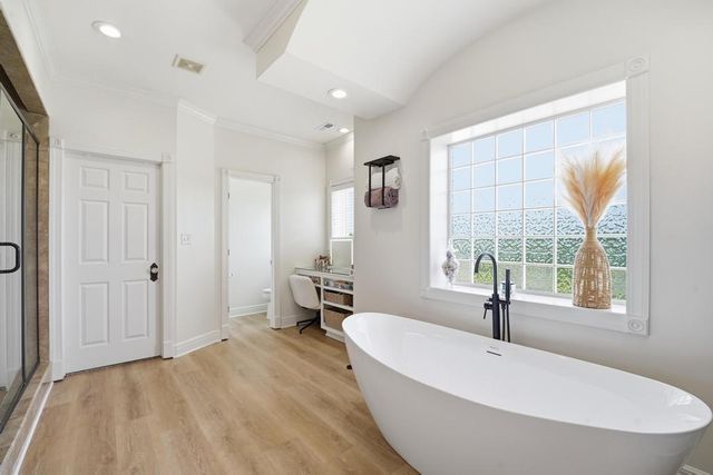 6917 S Arnett Road, Grain Valley, MO 64029