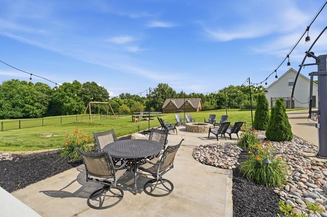 6917 S Arnett Road, Grain Valley, MO 64029