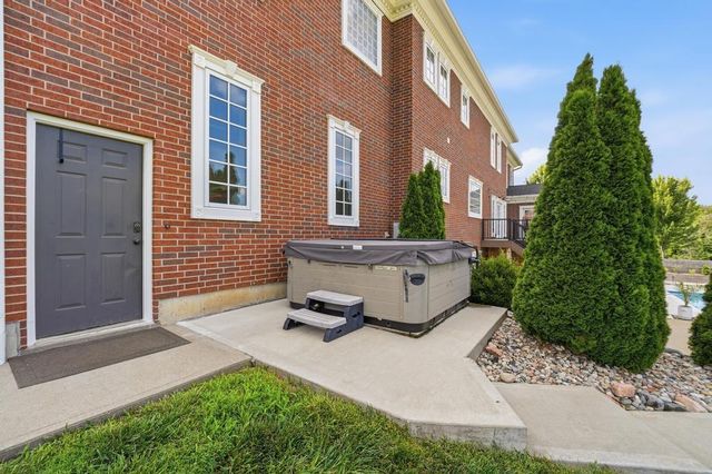 6917 S Arnett Road, Grain Valley, MO 64029