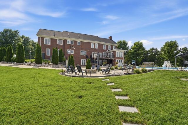 6917 S Arnett Road, Grain Valley, MO 64029