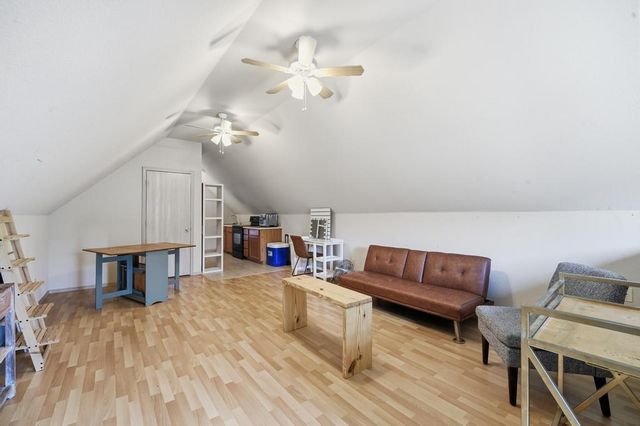 6917 S Arnett Road, Grain Valley, MO 64029