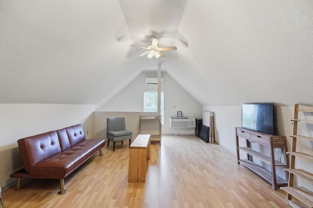 6917 S Arnett Road, Grain Valley, MO 64029