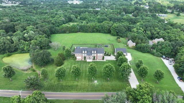 6917 S Arnett Road, Grain Valley, MO 64029