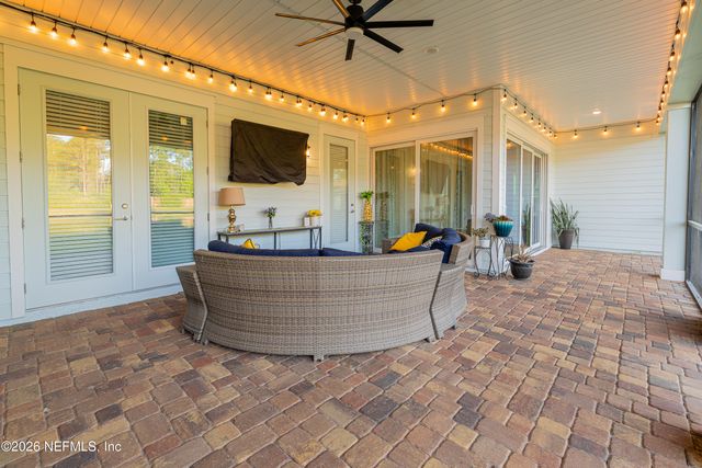 2865 MONTILLA Drive, Jacksonville, FL 32246