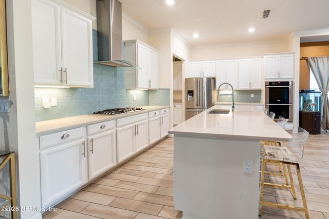 2865 MONTILLA Drive, Jacksonville, FL 32246