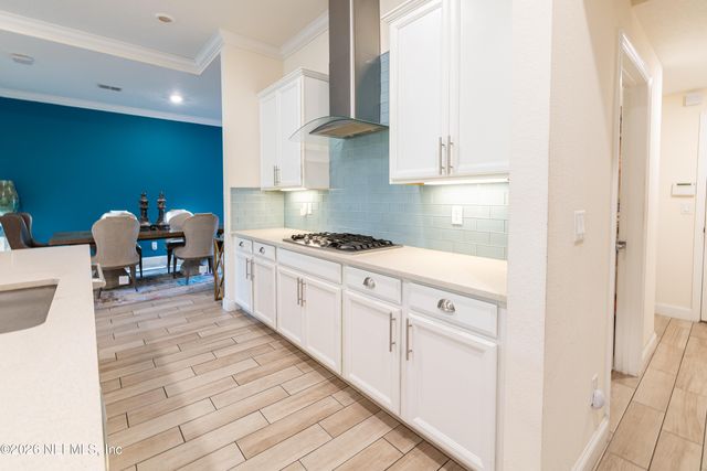 2865 MONTILLA Drive, Jacksonville, FL 32246