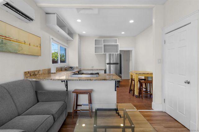 3856 First Ave, San Diego, CA 92103