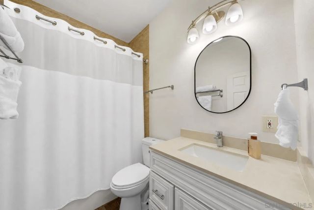 3856 First Ave, San Diego, CA 92103