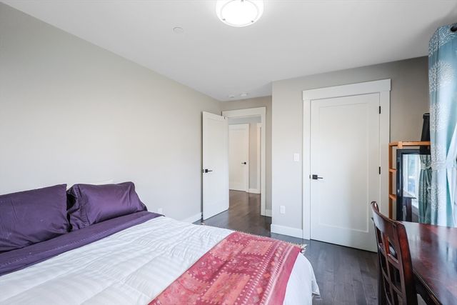 7 Greenley Pl 3, Boston, MA 02130