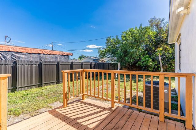 16960 SW 301st St, Homestead, FL 33030