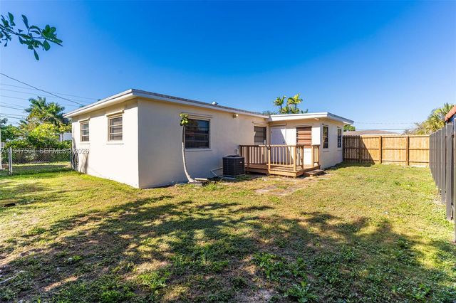 16960 SW 301st St, Homestead, FL 33030