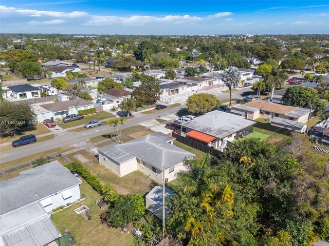 16960 SW 301st St, Homestead, FL 33030