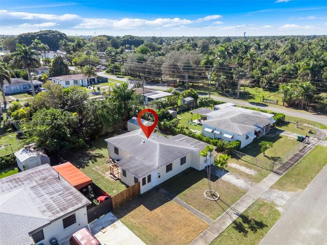 16960 SW 301st St, Homestead, FL 33030