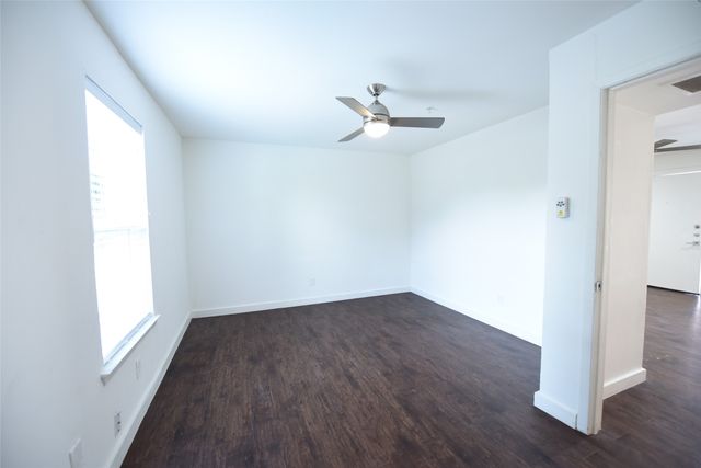 5404 Reiger Avenue 203, Dallas, TX 75214