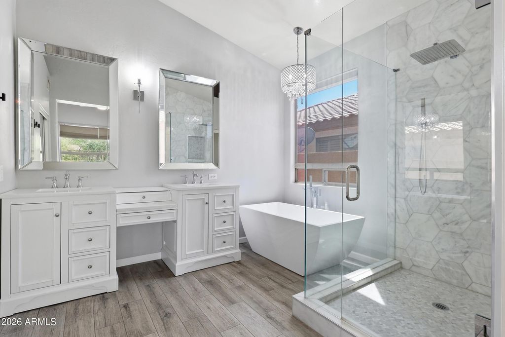 Image 4 of property listing at 18698 N 91ST Street, Scottsdale, AZ 85255