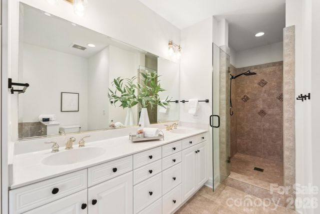572 N Church Street, Charlotte, NC 28202