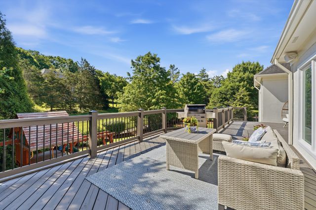 907 Bridgewater Ct, Nashville, TN 37221
