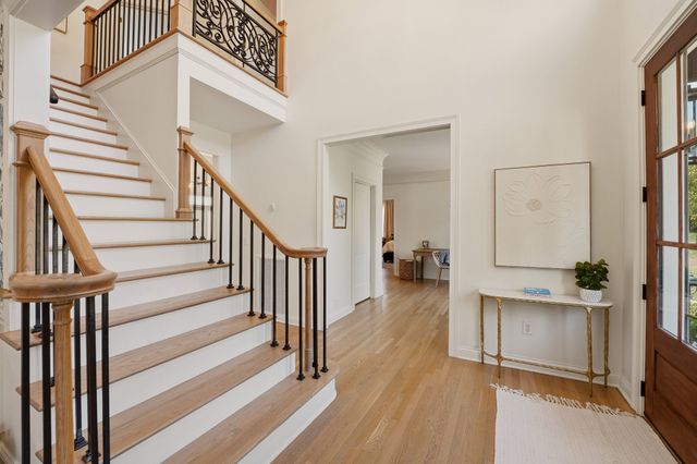 907 Bridgewater Ct, Nashville, TN 37221